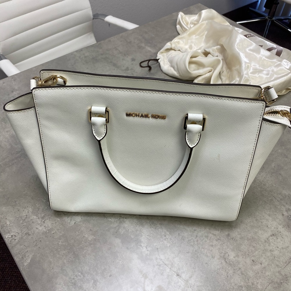Michael Kors white leather medium Selma Bag